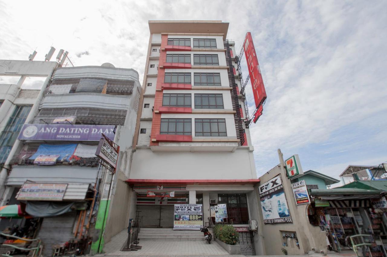 Oyo 637 Fox Hotel Кесон Сити Екстериор снимка